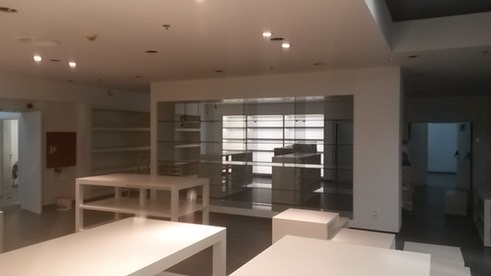 19297124643_4085ecc4c3_b_med